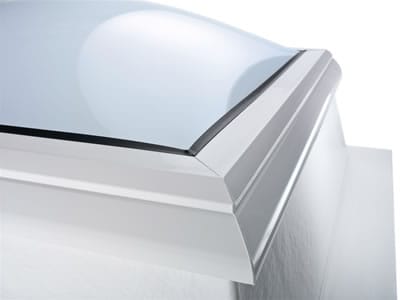 Exutoris/airejadors F100 integrats a claraboies PREFIRE Lux